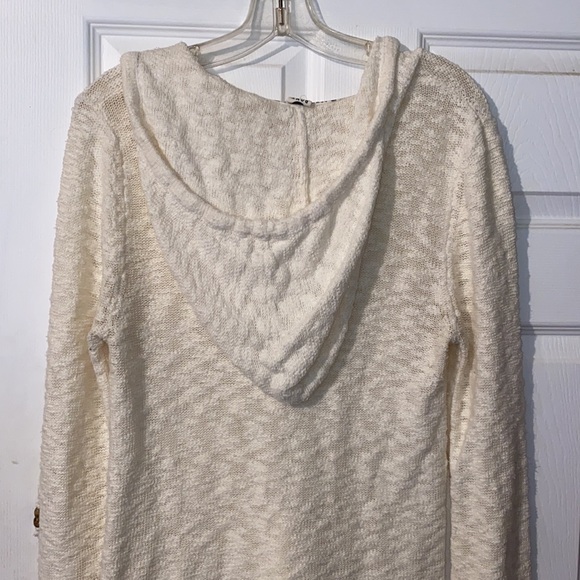 3/$30 Roxy Beach Sweater - Picture 4 of 8